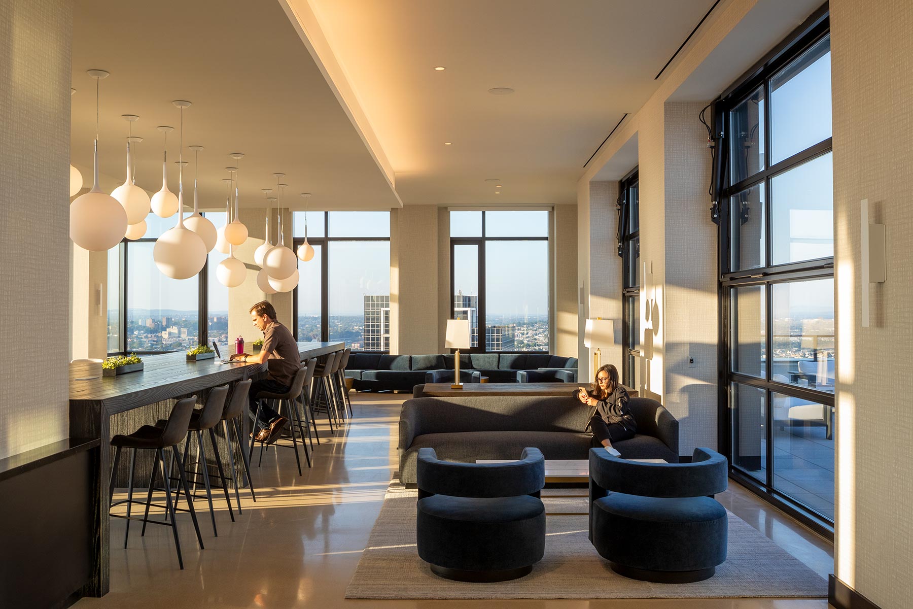 Brand New Luxury Apartments in Newark, NJ | Iconiq777